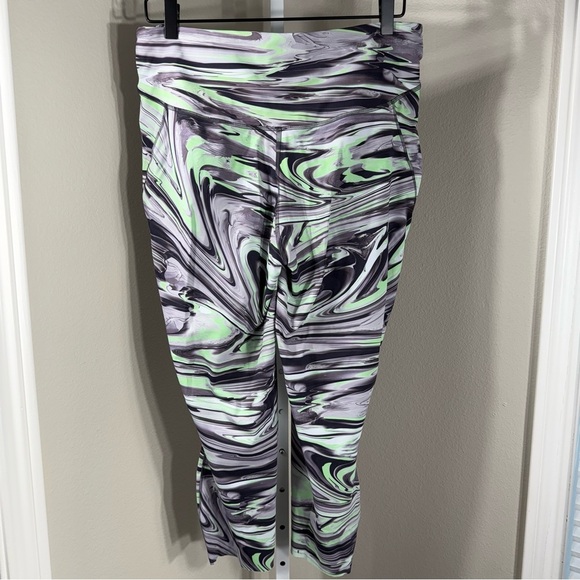Lululemon Base Pace High-Rise Crop 23" Size 14 Paint Glide Warp Multi - Picture 7 of 10